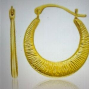 Modern 14k Real Gold Crescent Earrings